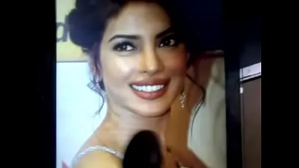 Cum Short Tribute To Prianka Chopra's face toplam Filmi göster