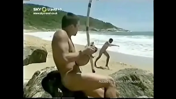 Prikaži 2 Capoeira skupaj filmov