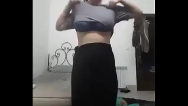 Vis Indian Girl Removing Clothes On Webcam film i alt