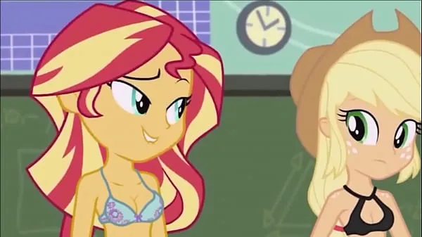 عرض MLP Equestria Girls Gone Wild إجمالي الأفلام