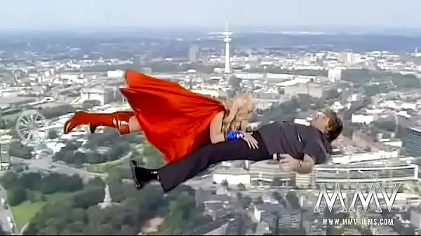 Zobrazit celkem Supergirl Kelly Trump filmů