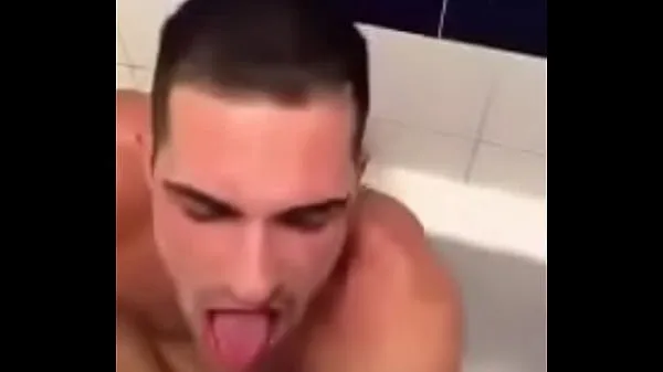 Mostrar Gostoso sendo mijado pelo negão (piss películas en total