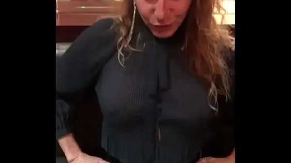 Flashing my body in public in a restaurant toplam Filmi göster