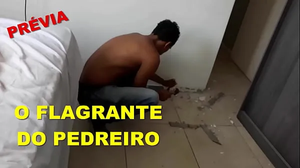 O FLAGRANTE DO PEDREIRO - PREVIA کل موویز دکھائیں