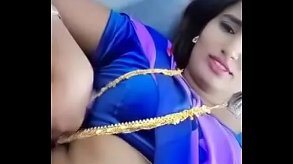 Mostra Swathi naidu con il suo fidanzato film in totale