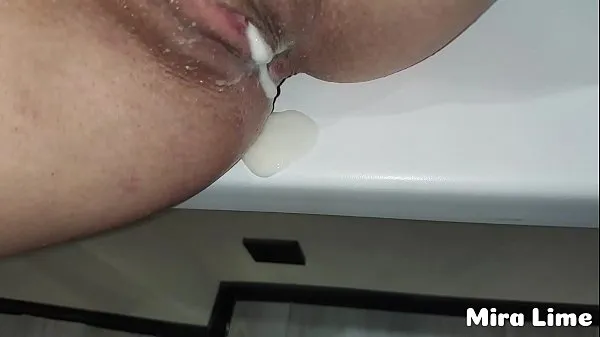 Risky creampie while family at the home toplam Filmi göster
