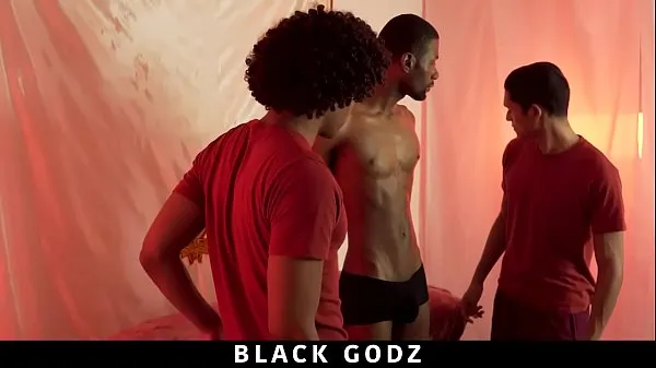 Zobraziť celkovo filmy (BlackGodz - Athletic Hot Guys With Big Black Cock Gets Body Worship)