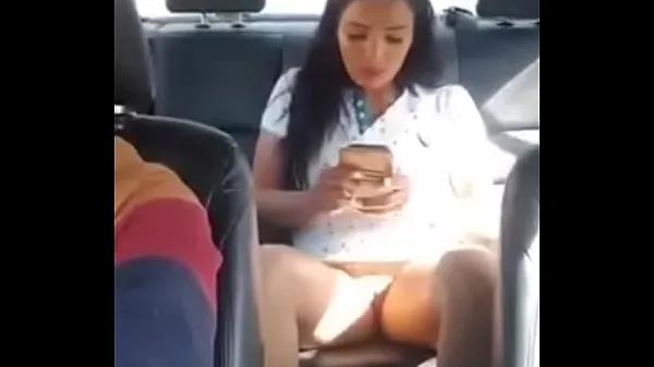 총 He pays the Uber for his house with anal sex after provoking the driver, beautiful Mexican slut, full sex and anal video개의 영화 표시