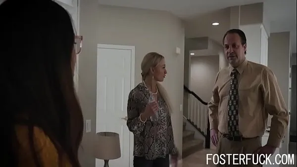 총 Foster Teen Wants Cock Too- FOSTER FAMILY개의 영화 표시