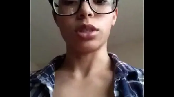 Breasts on the periscope कुल फिल्में दिखाएं