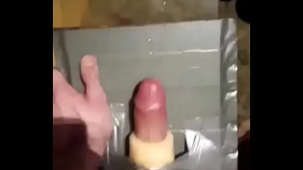 Näytä yhteensä Big dick WhiteBoiF Pounding toy hard till a cumshot elokuvaa