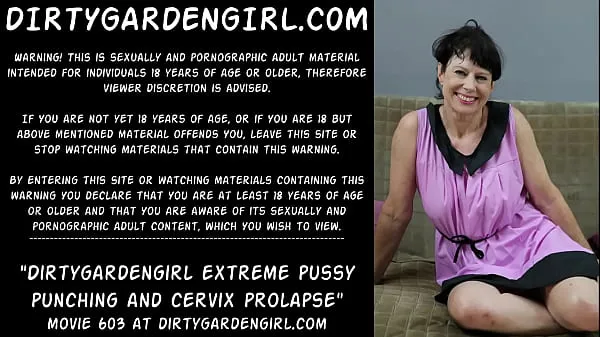 Dirtygardengirl extreme Pussy und Gebärmutterhalsprolaps Gesamtzahl der Filme anzeigen