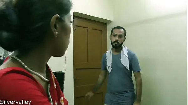 Tampilkan Istri India horny yang tidak puas berhubungan seks dengan BA pass caretaker:: Dengan audio Hindi yang jernih total Film