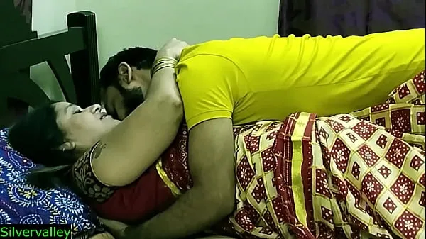 Show Indian xxx sexy Milf aunty secret sex with son in law!! Real Homemade sex total Movies