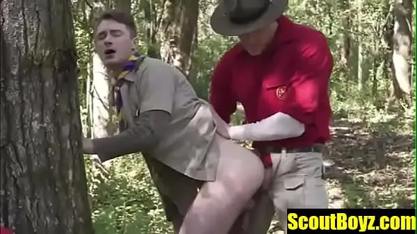 Tunjukkan ScoutBoyz- Jock watches Dad and boy fuck outdoors jumlah Filem