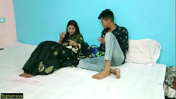 Hiển thị tổng số 18 teen wife cheating sex going viral! latest Hindi sex Phim