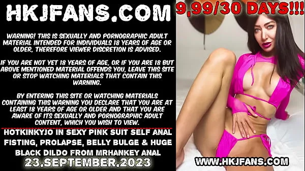 显示Hotkinkyjo in sexy pink suit self anal fisting, prolapse, belly bulge & huge black dildo from mrhankey anal部电影