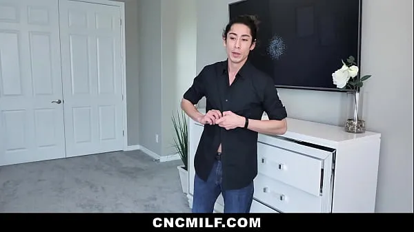 Hiển thị tổng số Stepson Trying His Best to Please His Entire Family - Cncmilf Phim