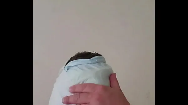 Zobraziť celkovo filmy (Wet diaper on my face warm and wet)